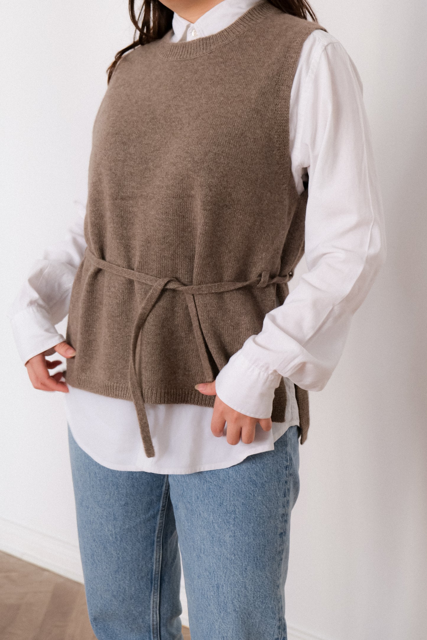 Cashmere Vest Jumper - Taupe