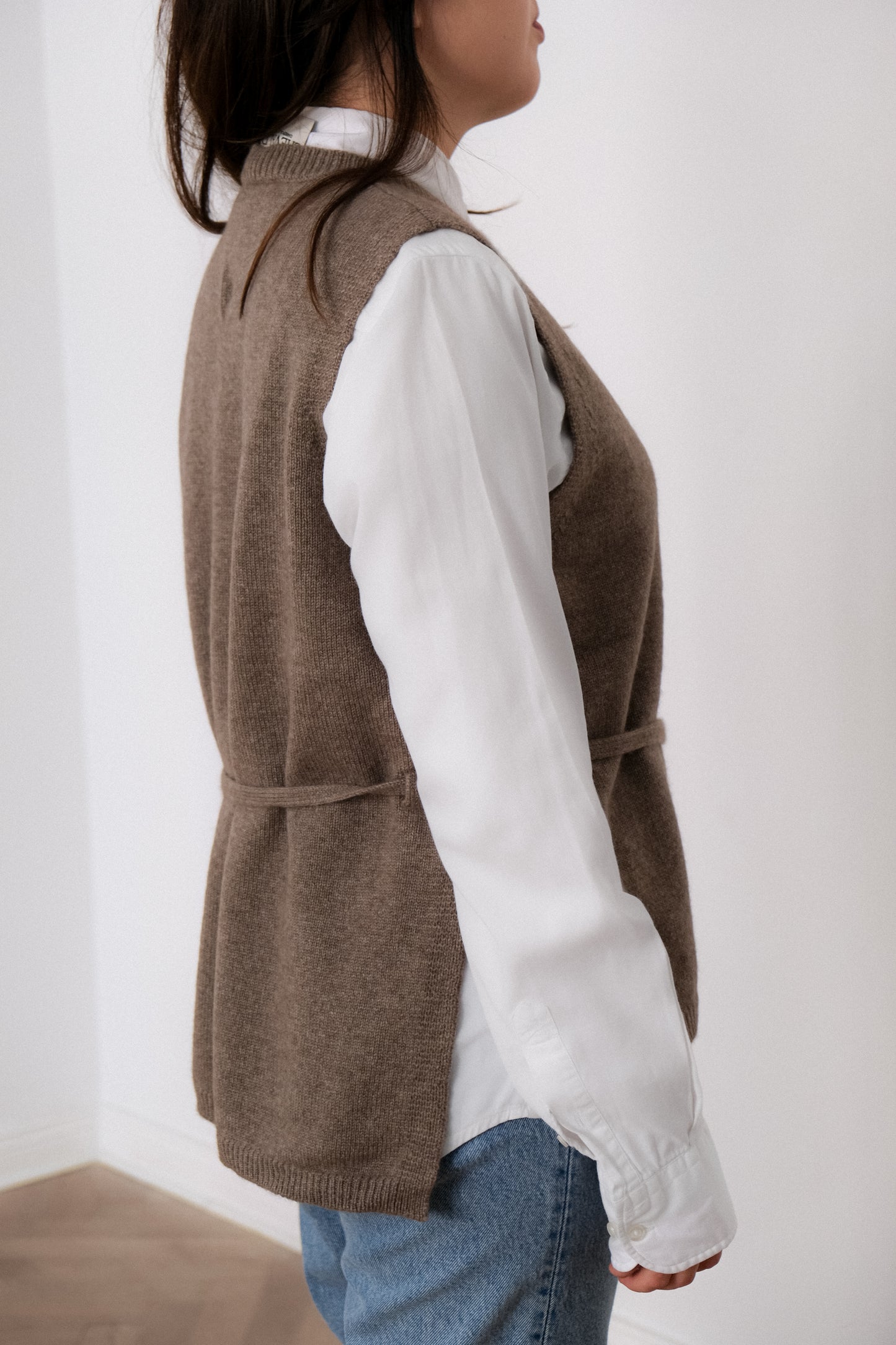 Cashmere Vest Jumper - Taupe