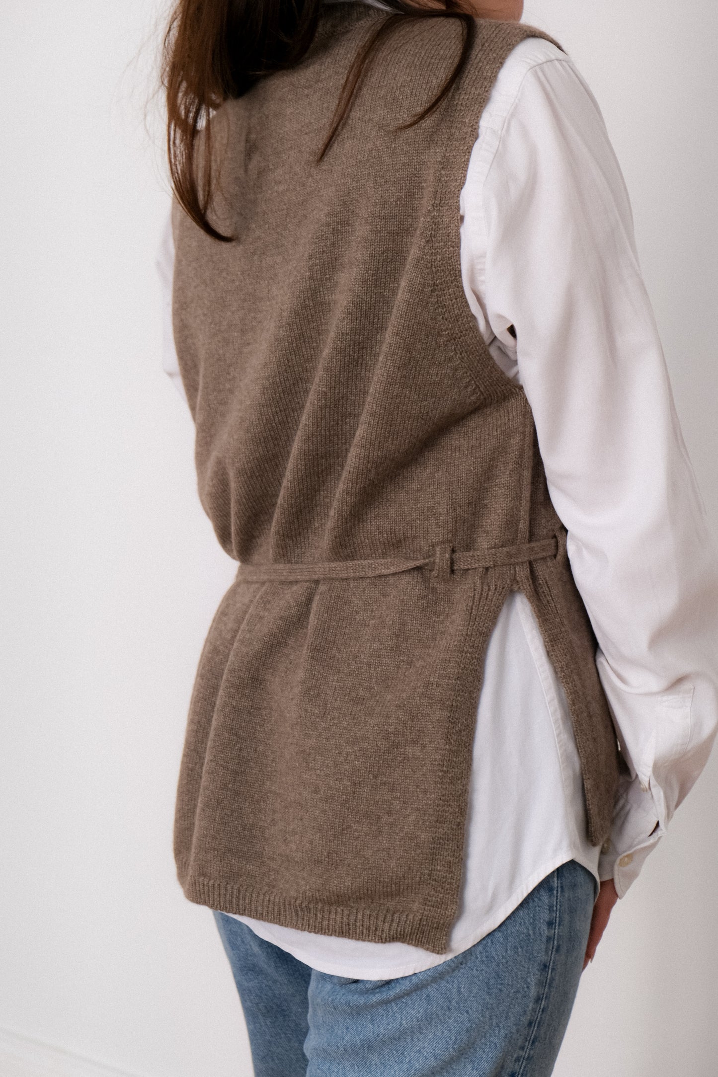 Cashmere Vest Jumper - Taupe